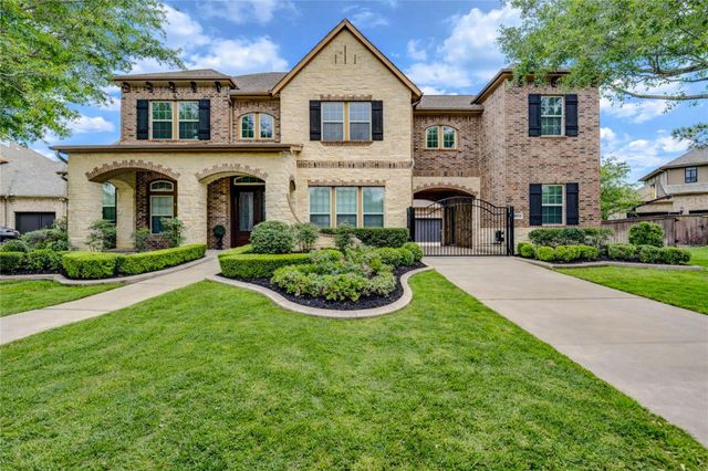 27715 Guthrie Ridge Ln, Katy, TX 77494
