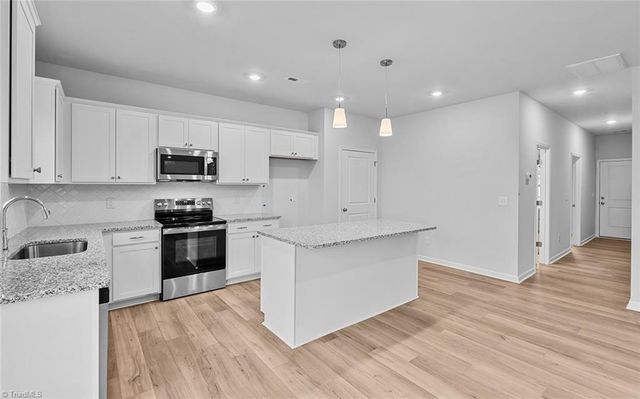 196 Rock Cress Drive, Lexington, NC 27295