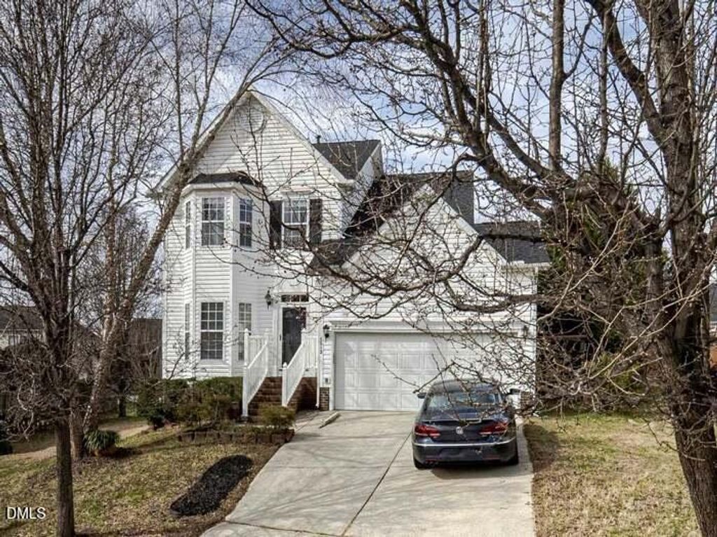 5513 Glencree Court, Raleigh, NC 27612