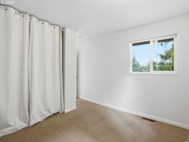 4148 Sw 43RD Ave, Portland, OR 97221