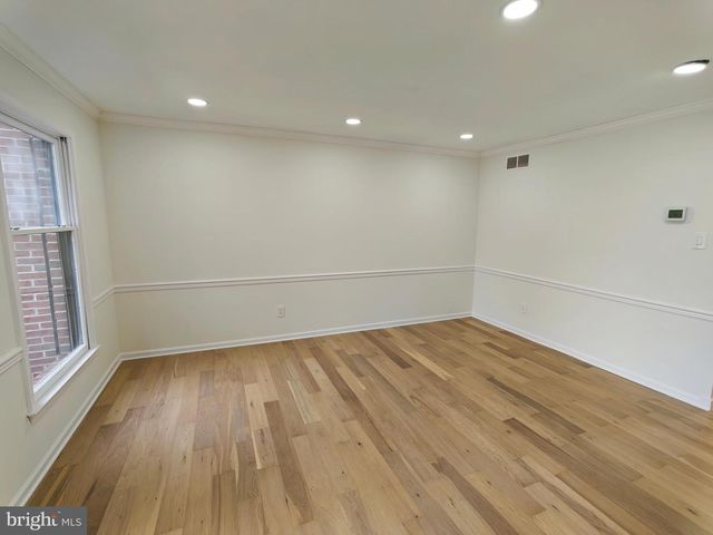 657 N WALES RD, North Wales, PA 19454