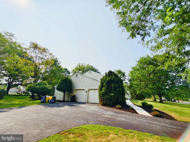 657 N WALES RD, North Wales, PA 19454