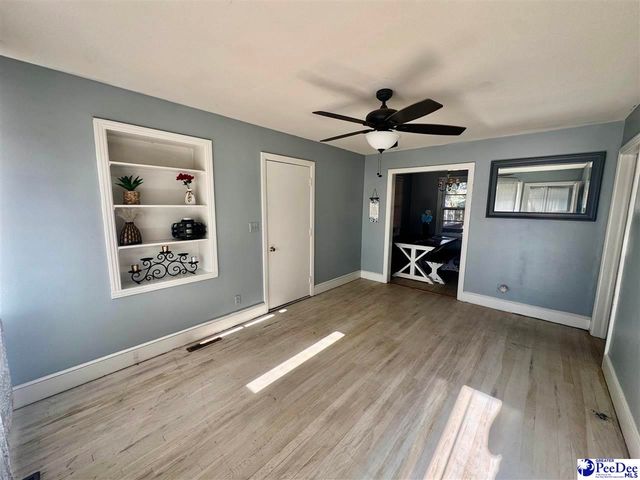 504 W Mullins St, Marion, SC 29571