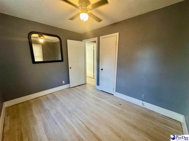 504 W Mullins St, Marion, SC 29571