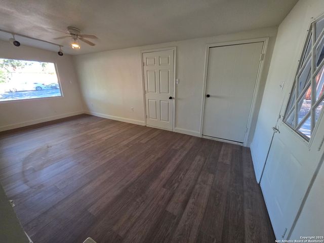 122 Garden Valley, San Antonio, TX 78227