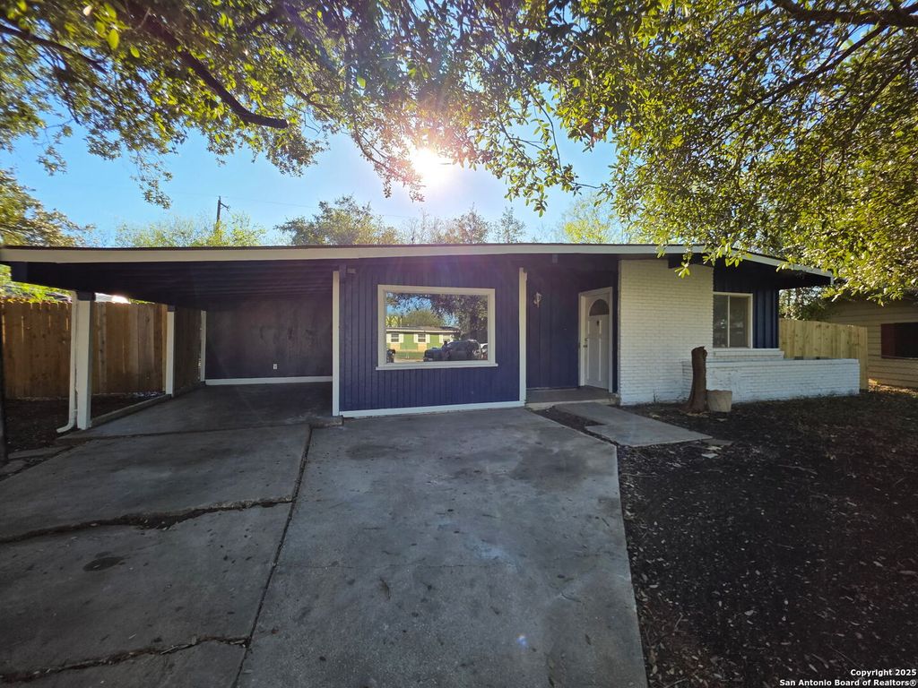 122 Garden Valley, San Antonio, TX 78227