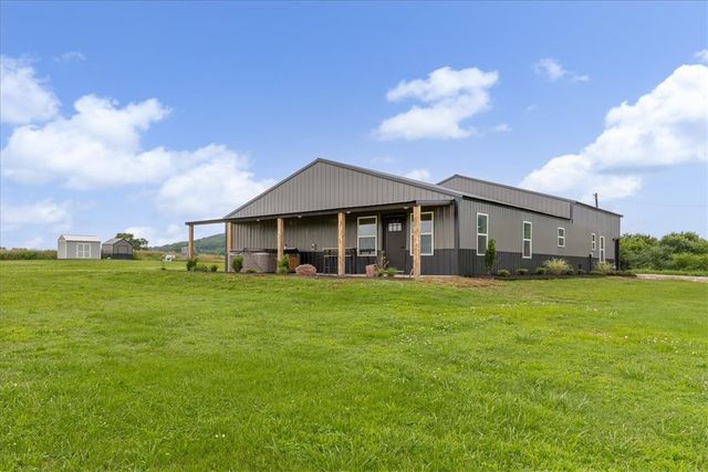 15905, 15965 and 15967 Ditmars Road, Prairie Grove, AR 72753