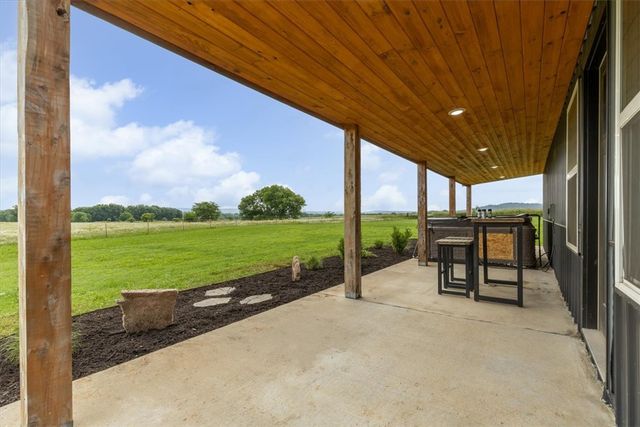 15905, 15965 and 15967 Ditmars Road, Prairie Grove, AR 72753
