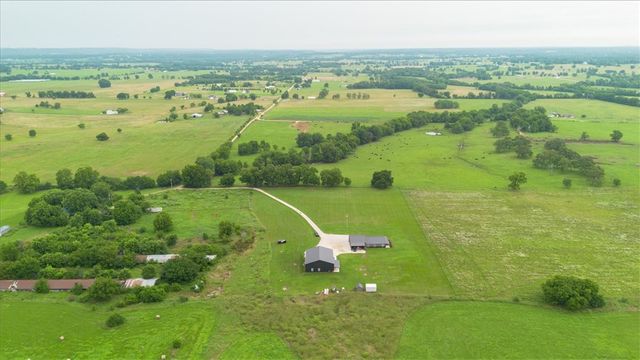 15905, 15965 and 15967 Ditmars Road, Prairie Grove, AR 72753
