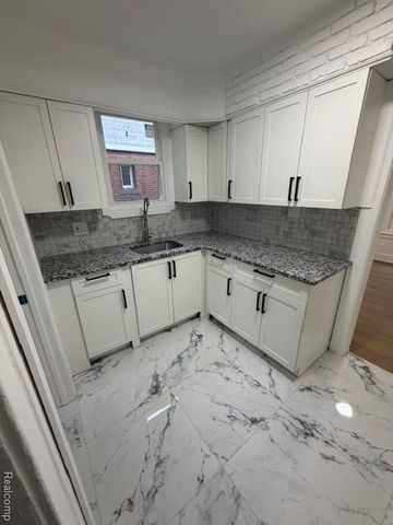 16160 Mark Twain Street, Detroit, MI 48235