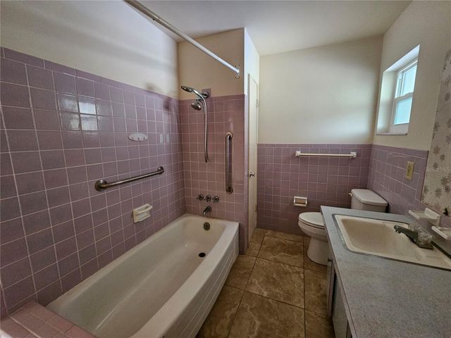 3155 55TH STREET N, St Petersburg, FL 33710