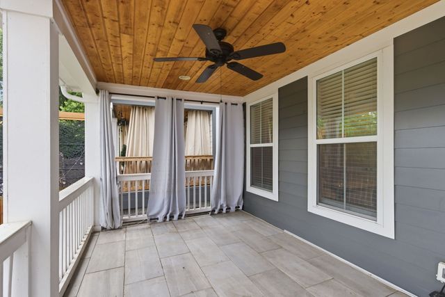 2141B Burns St, Nashville, TN 37216