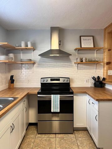 118 SW 12th Avenue, Delray Beach, FL 33444