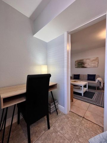 118 SW 12th Avenue, Delray Beach, FL 33444