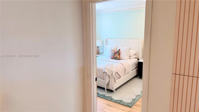 736 13th St 107, Miami Beach, FL 33139