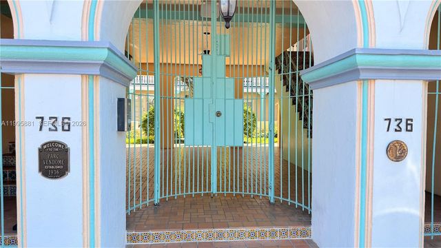 736 13th St 107, Miami Beach, FL 33139