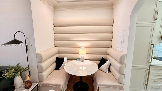 736 13th St 107, Miami Beach, FL 33139