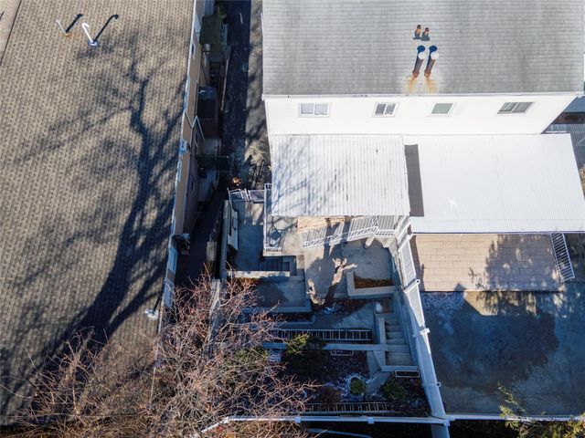 34 Lockwood Avenue, Yonkers, NY 10701