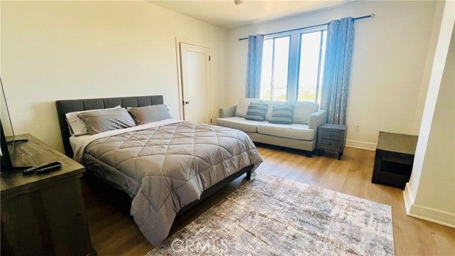 315 W 3rd Street 711, Long Beach, CA 90802