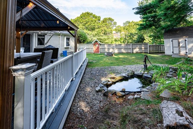 198 Samoset St, Plymouth, MA 02360