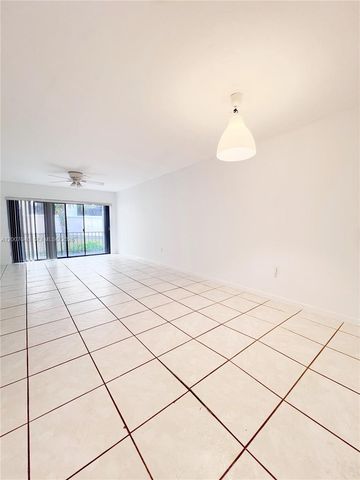 8287 SW 128th St 205, Pinecrest, FL 33156