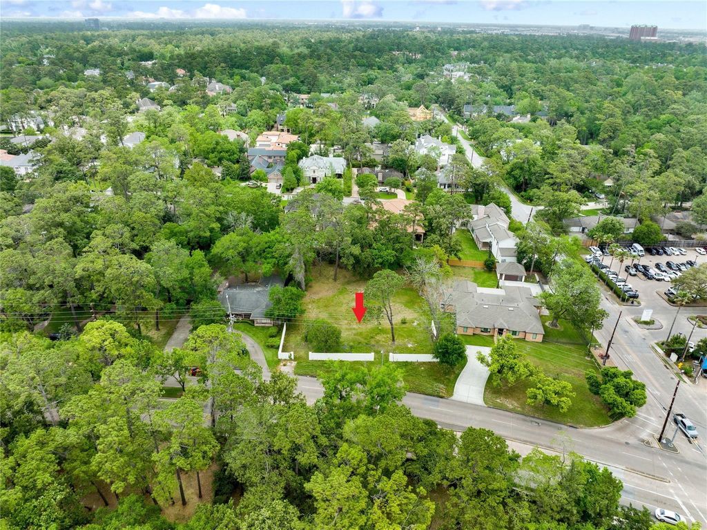 5210 Woodway Drive, Houston, TX 77056