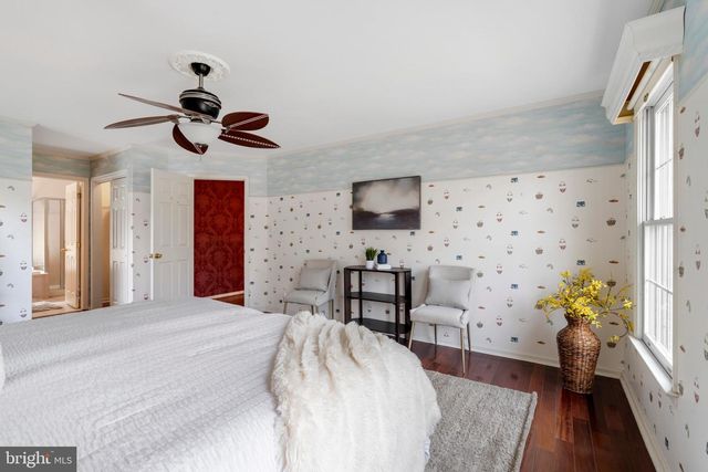 15 CASTLEWALL CT, Lutherville Timonium, MD 21093