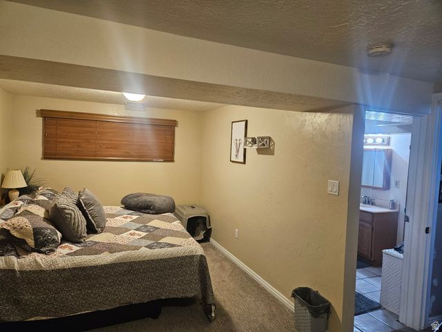 138 W GOLDEN AVE, Layton, UT 84041