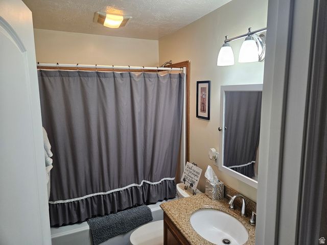 138 W GOLDEN AVE, Layton, UT 84041