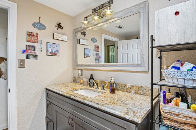 1428 Sheri Lane N, Pelican Bay, TX 76020