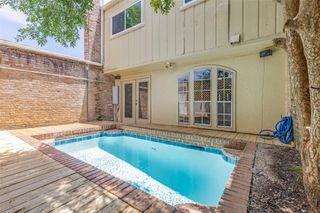 10816 Briar Forest Drive 33, Houston, TX 77042