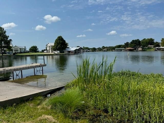1204 N Mystic DR, Granite Shoals, TX 78654