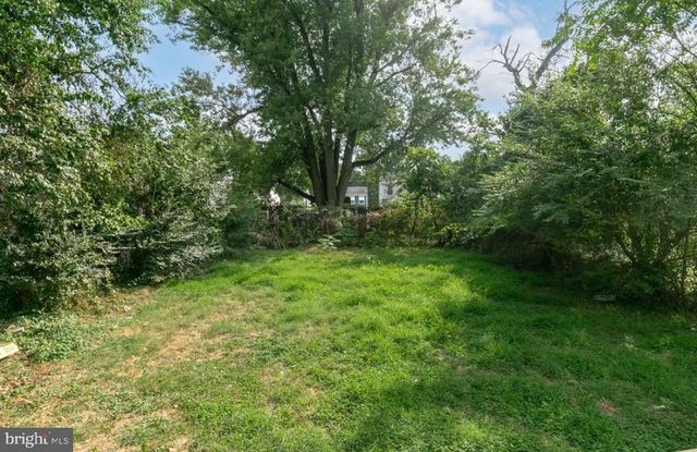 49 BOND ST, Trenton, NJ 08618