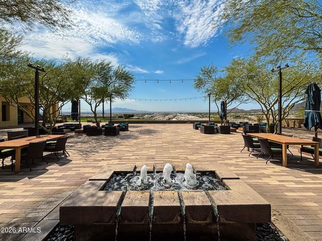 20756 W MEDLOCK Drive, Buckeye, AZ 85396