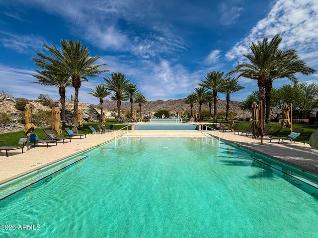 20756 W MEDLOCK Drive, Buckeye, AZ 85396