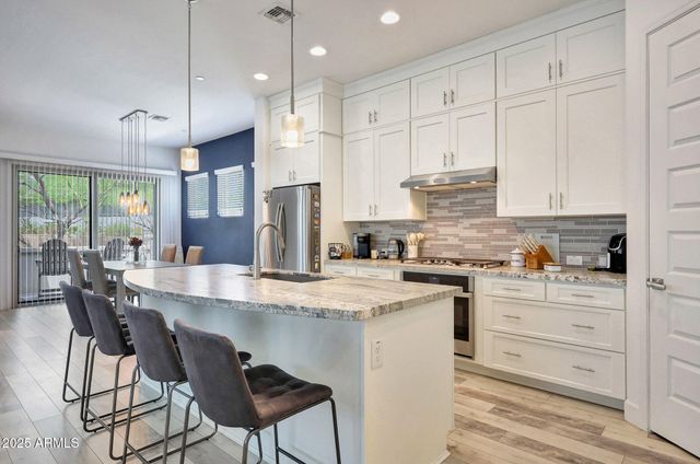 20756 W MEDLOCK Drive, Buckeye, AZ 85396