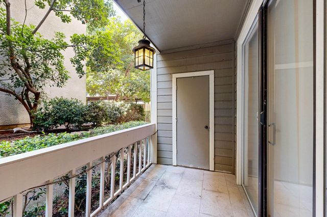 5310 Keller Springs Road 611, Dallas, TX 75248