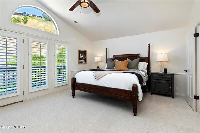 8697 Willow Green Circle, Sandy, UT 84093