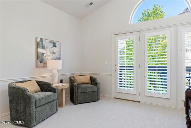 8697 Willow Green Circle, Sandy, UT 84093