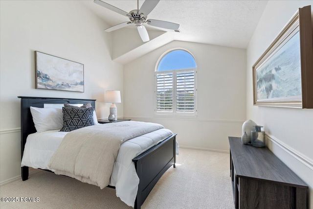 8697 Willow Green Circle, Sandy, UT 84093