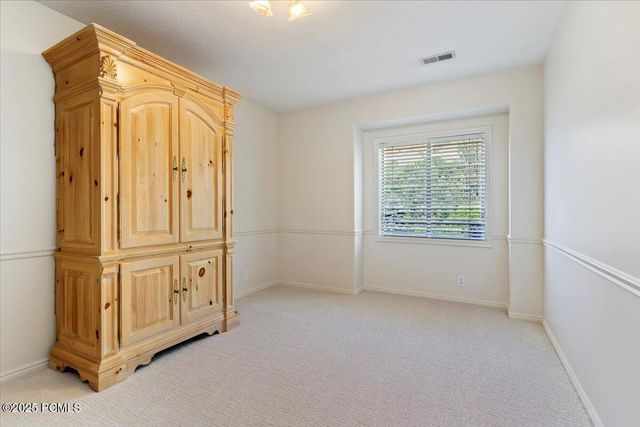 8697 Willow Green Circle, Sandy, UT 84093