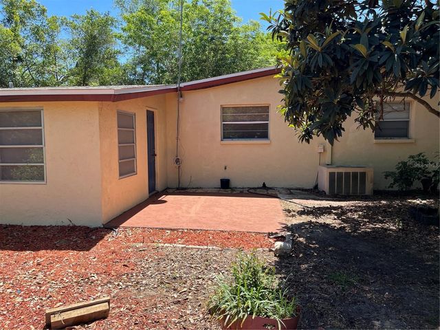 218 E PALMETTO STREET, Davenport, FL 33837