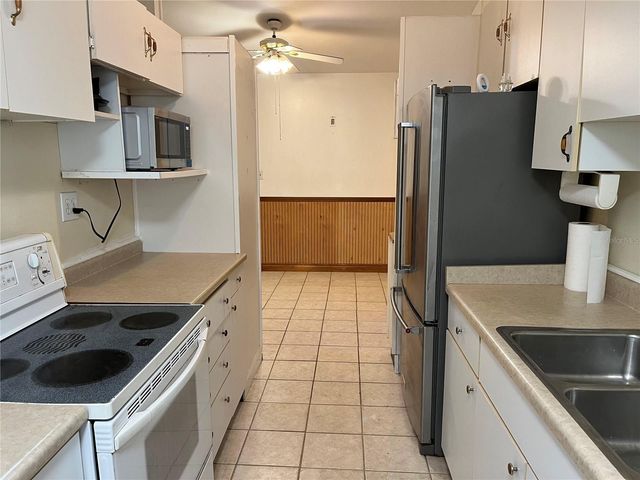 218 E PALMETTO STREET, Davenport, FL 33837