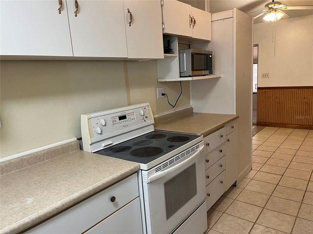 218 E PALMETTO STREET, Davenport, FL 33837