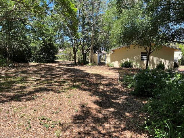 218 E PALMETTO STREET, Davenport, FL 33837