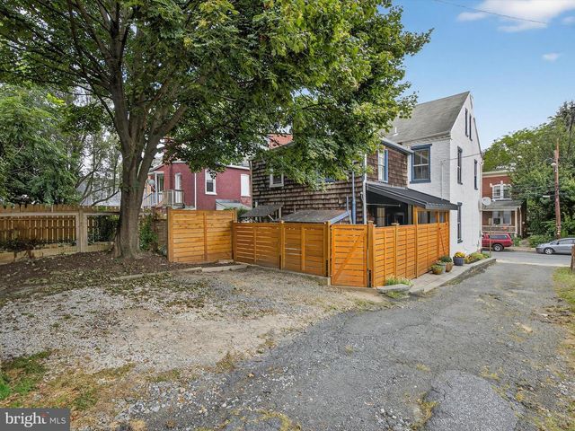 518 N MARY ST, Lancaster, PA 17603