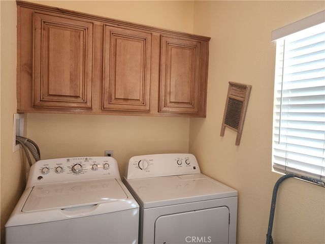 19361 Brookhurst 49, Huntington Beach, CA 92646