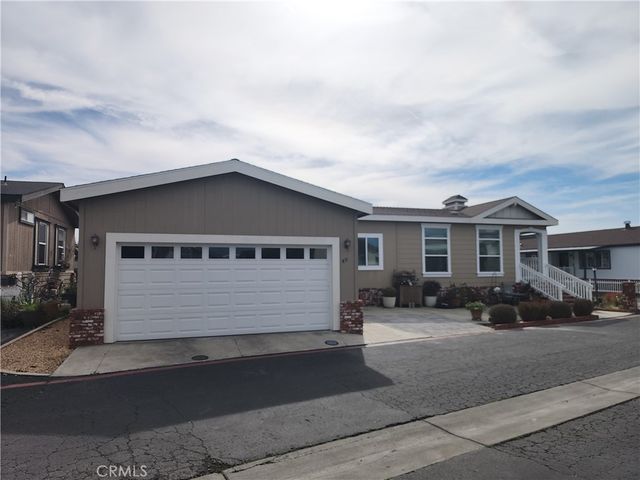 19361 Brookhurst 49, Huntington Beach, CA 92646