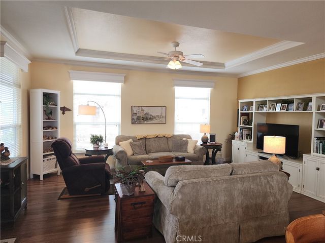 19361 Brookhurst 49, Huntington Beach, CA 92646
