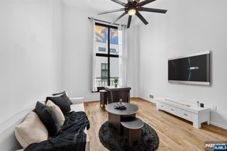 518 Gregory Avenue A-425, Weehawken, NJ 07086
